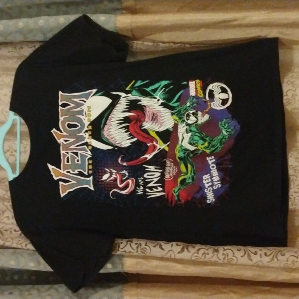 Marvel Mens Large Venom Black T-shirt